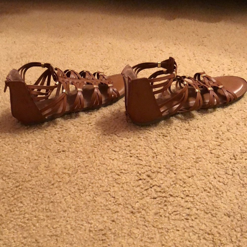 Sandals - Picture 3 of 3